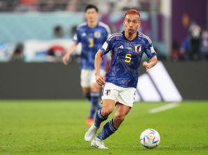 长友佑都谈第5次参加世界杯：心中充满感激 争取在世界杯有所作为配图