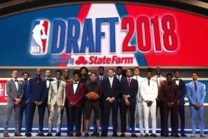 八年之后,我们四个一起打NBA总决赛配图