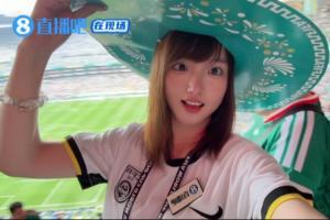 青书美加墨之旅第三期:现场看揭幕战是怎样的体验?还偶遇了穆勒配图