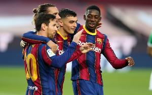 登贝莱：梅西是足球历史最好的球员，即时38岁也仍然拥有那些水准配图